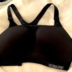 Victoria’s Secret sports bra racer back top 36DD